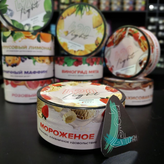 Табак 420 Light Бананово-клубничное мороженое (100 г)